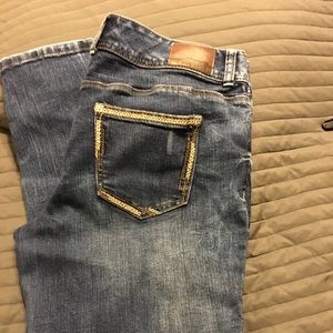 Maurices jeans